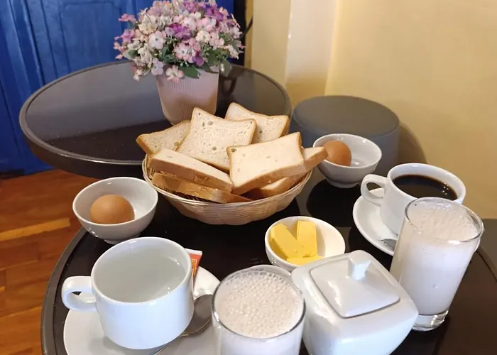 Bed and breakfast Rumi's 3*